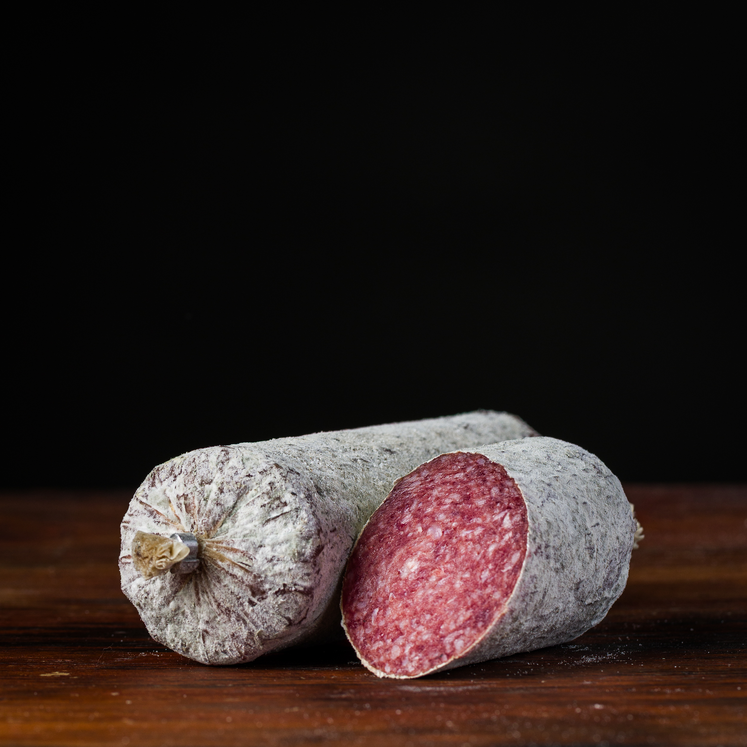Featured image for “Salame tipo ungheresetto”