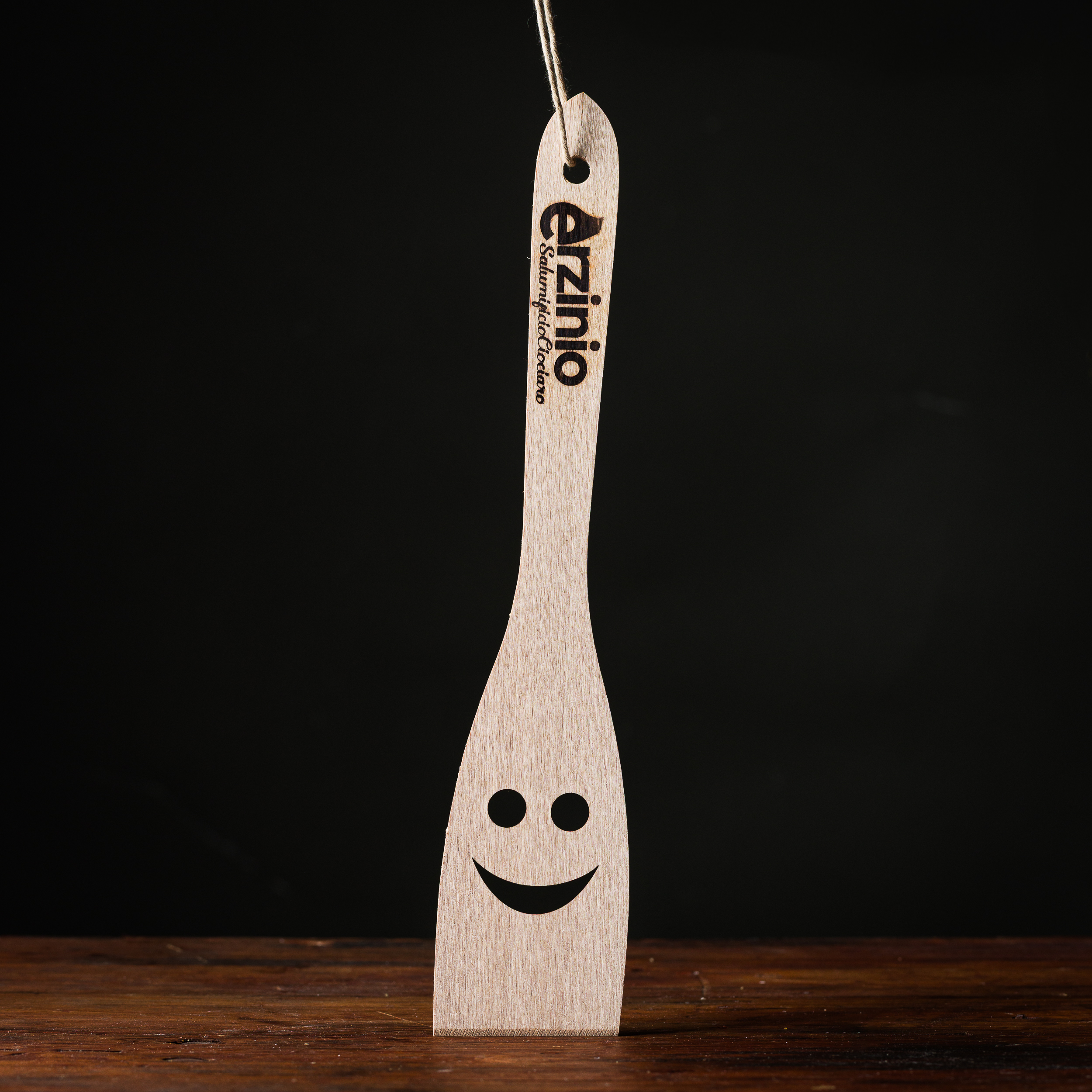 Featured image for “Mestolo in legno Smile”